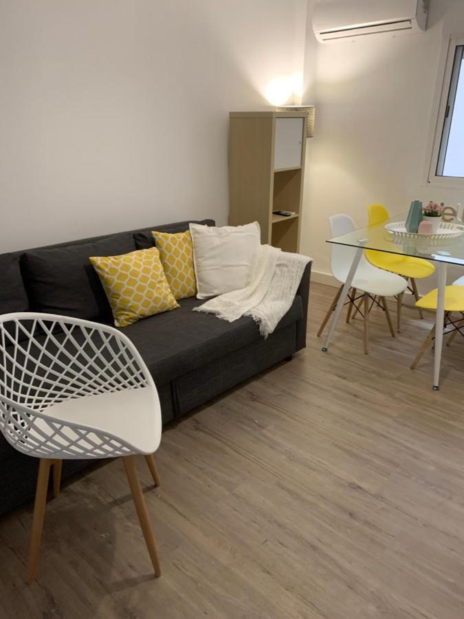 Centro Grupos Malaga Parking Gratis 3 Apartment Exterior photo