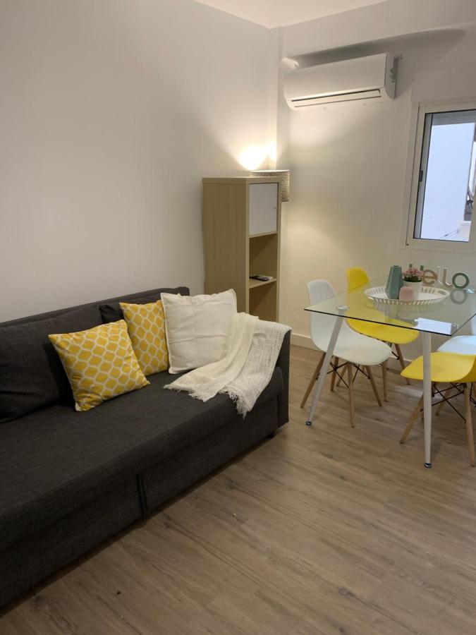 Centro Grupos Malaga Parking Gratis 3 Apartment Exterior photo